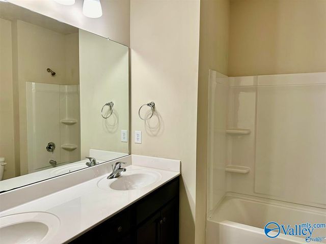 127 Melbridge Drive, Madison, AL 35756