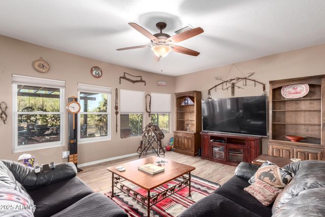 931 E ECHO Circle, Apache Junction, AZ 85119