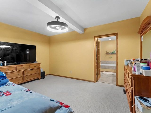 265 Lincoln AVENUE, Cleveland, WI 53015