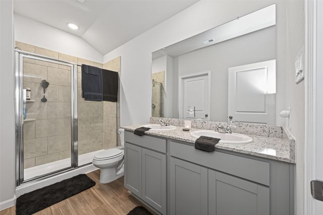 812 Brookside Drive, Dayton, TX 77535