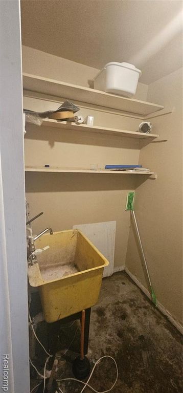 3953 19th, Ecorse, MI 48229