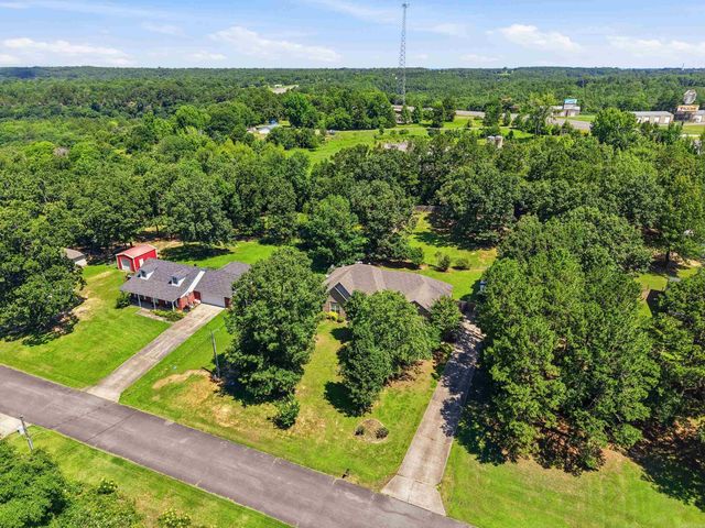 8 Oak Cliff Cove, Damascus, AR 72039