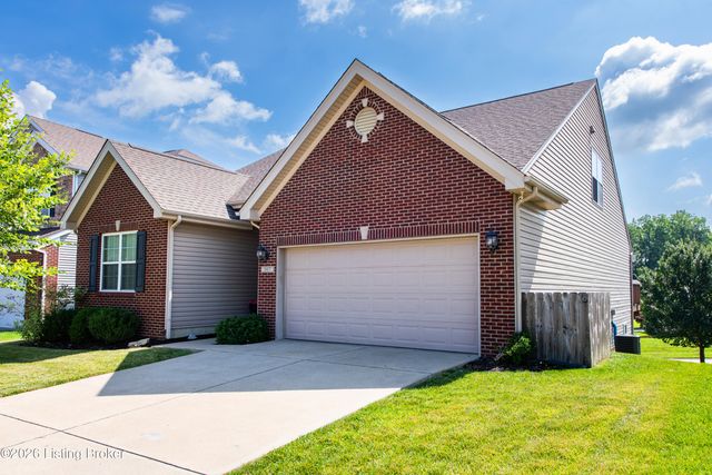 307 Brookfield View Dr, Louisville, KY 40245