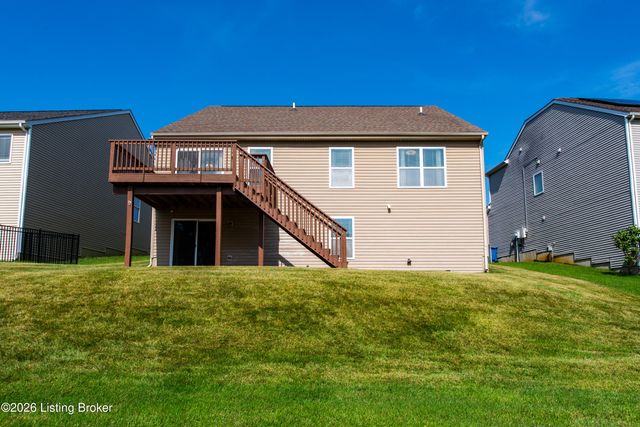 307 Brookfield View Dr, Louisville, KY 40245