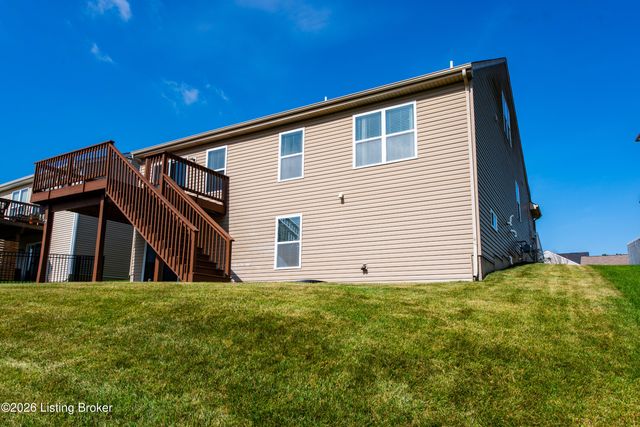 307 Brookfield View Dr, Louisville, KY 40245
