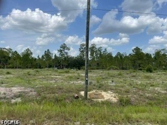 1216 Maple AVE N, Lehigh Acres, FL 33972
