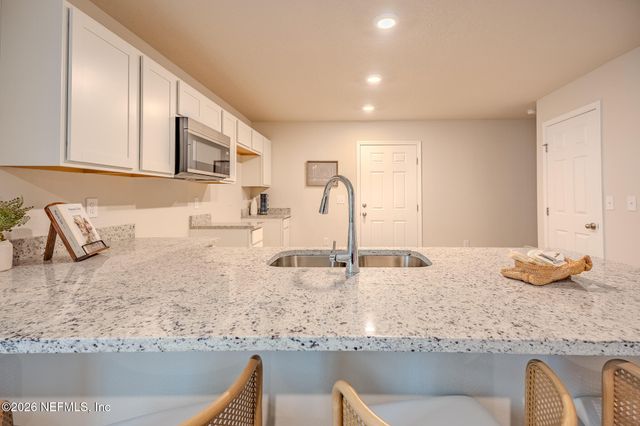 2289 LEWIS Street, Jacksonville, FL 32204