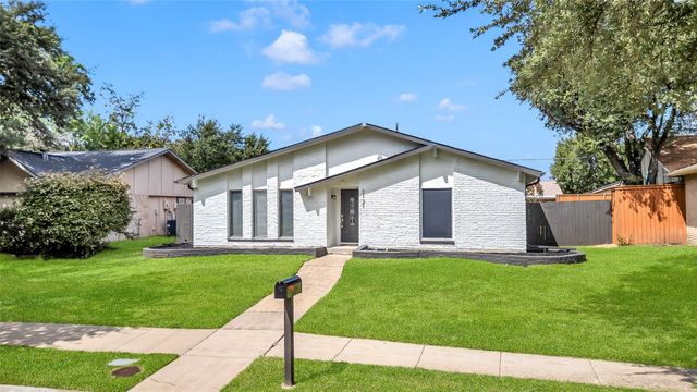 3121 Furneaux Lane, Carrollton, TX 75007