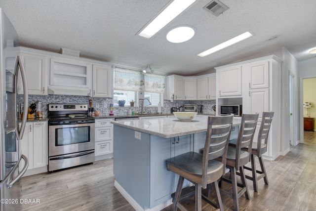 632 Portside Lane, Edgewater, FL 32141