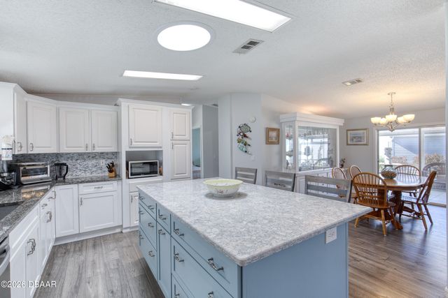 632 Portside Lane, Edgewater, FL 32141