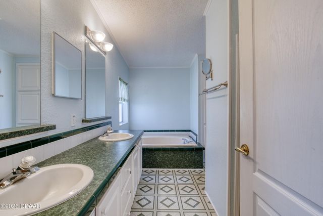 632 Portside Lane, Edgewater, FL 32141