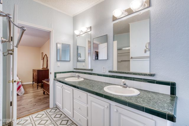 632 Portside Lane, Edgewater, FL 32141