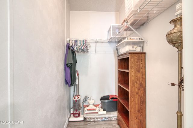 632 Portside Lane, Edgewater, FL 32141