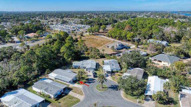 632 Portside Lane, Edgewater, FL 32141