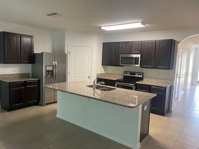 2127 BLUE HIGHLANDS DRIVE, Lakeland, FL 33811