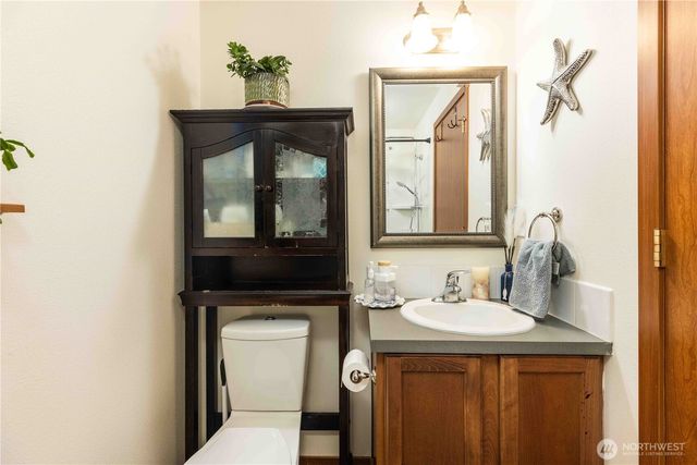 2291 SE Abernathy Ct, Port Orchard, WA 98366