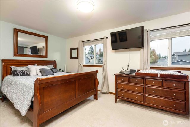 2291 SE Abernathy Ct, Port Orchard, WA 98366