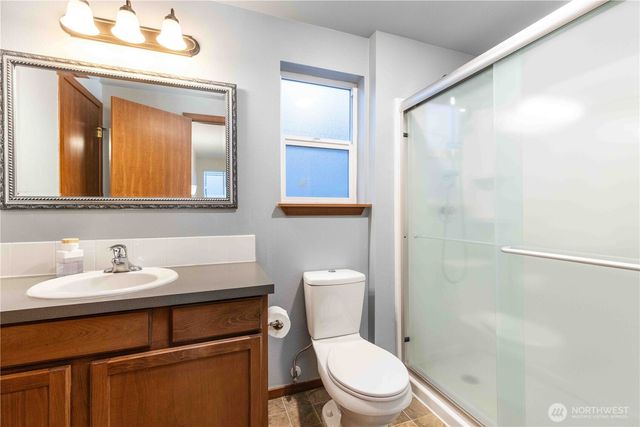 2291 SE Abernathy Ct, Port Orchard, WA 98366