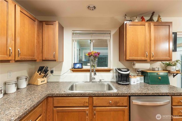 2291 SE Abernathy Ct, Port Orchard, WA 98366