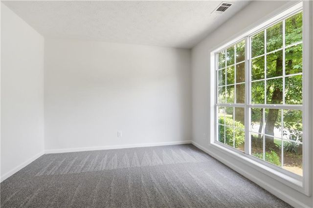 682 Stonemill Manor, Lithonia, GA 30058