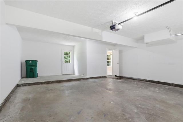 682 Stonemill Manor, Lithonia, GA 30058