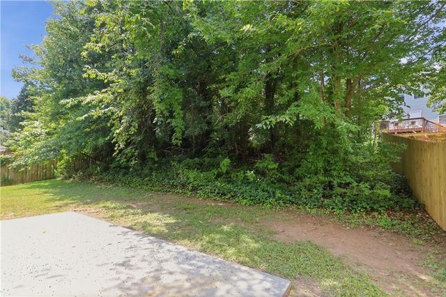 682 Stonemill Manor, Lithonia, GA 30058