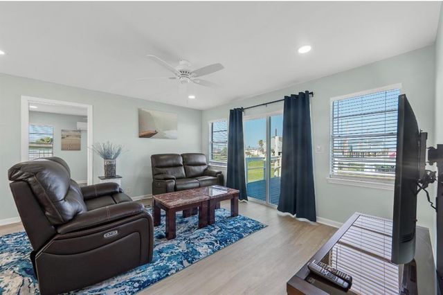 1019 Treaty Drive, Surfside Beach, TX 77541