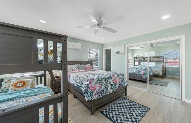 1019 Treaty Drive, Surfside Beach, TX 77541