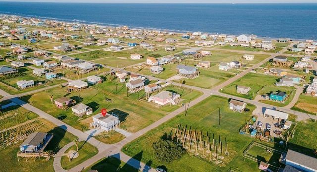 1019 Treaty Drive, Surfside Beach, TX 77541