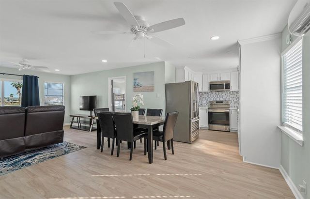 1019 Treaty Drive, Surfside Beach, TX 77541