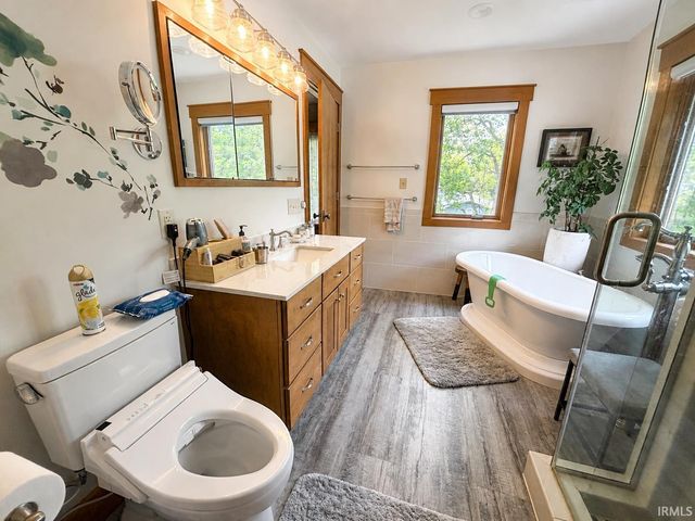 14365 Lawrence Lake Drive, Plymouth, IN 46563