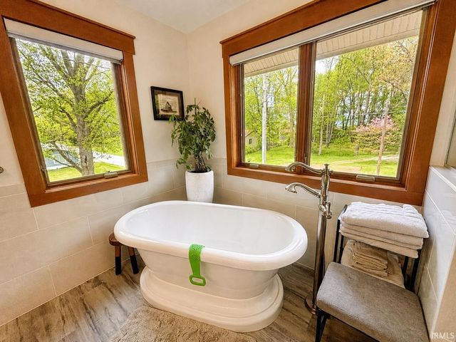 14365 Lawrence Lake Drive, Plymouth, IN 46563