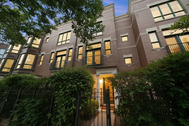 1225 N Sedgwick Street 1225, Chicago, IL 60610