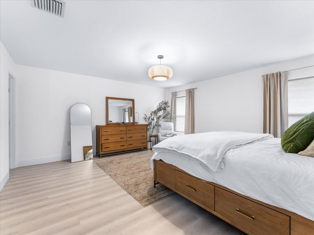 2848 NW 9th Place, Fort Lauderdale, FL 33311