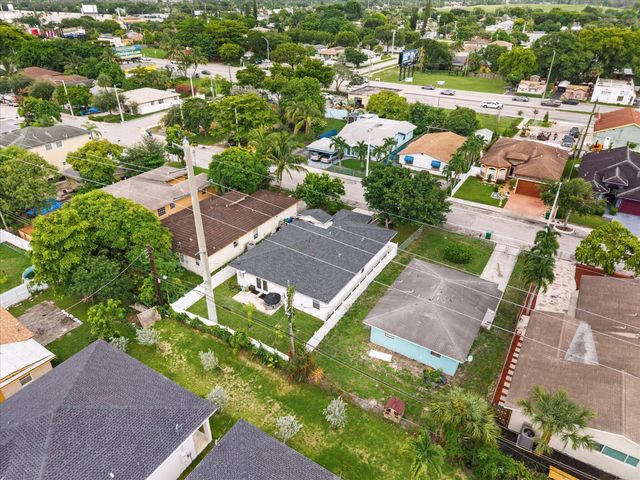 2848 NW 9th Place, Fort Lauderdale, FL 33311