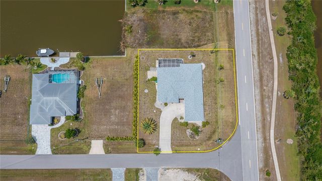 15400 ALCOVE CIRCLE, Port Charlotte, FL 33981