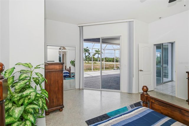 15400 ALCOVE CIRCLE, Port Charlotte, FL 33981