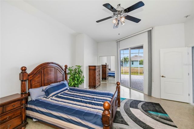 15400 ALCOVE CIRCLE, Port Charlotte, FL 33981