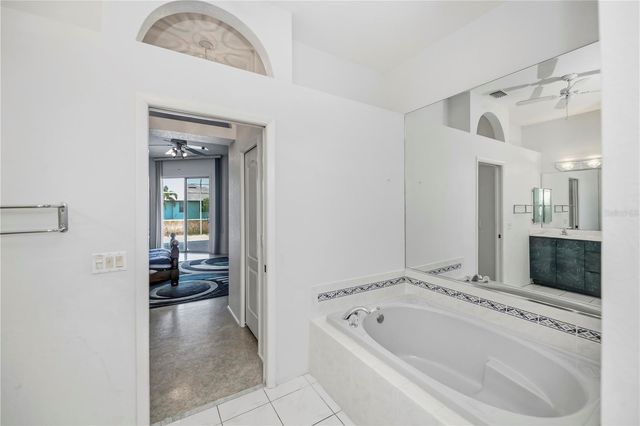 15400 ALCOVE CIRCLE, Port Charlotte, FL 33981