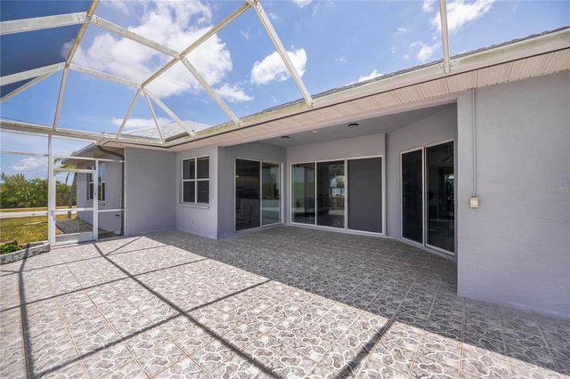 15400 ALCOVE CIRCLE, Port Charlotte, FL 33981