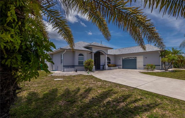 15400 ALCOVE CIRCLE, Port Charlotte, FL 33981
