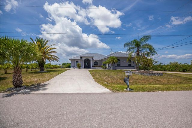 15400 ALCOVE CIRCLE, Port Charlotte, FL 33981