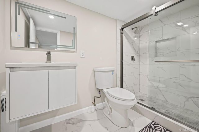 88 N Penataquit Avenue, Bay Shore, NY 11706