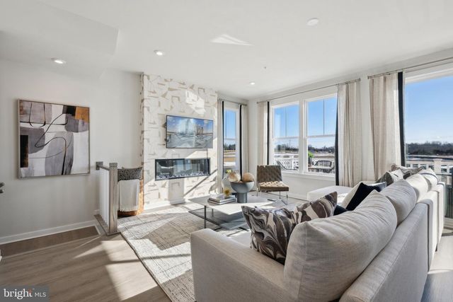 10982 PINNACLE GREEN RD, Upper Marlboro, MD 20774