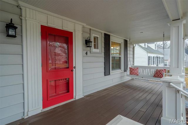 4 Garden Lane, St Louis, MO 63122