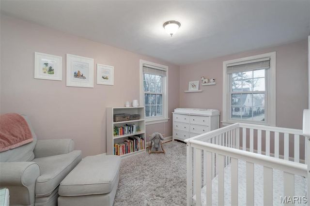 4 Garden Lane, St Louis, MO 63122