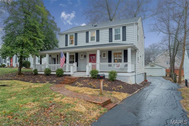 4 Garden Lane, St Louis, MO 63122