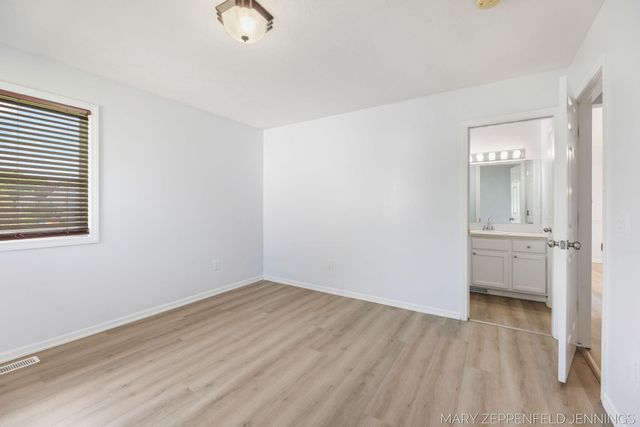 489 Sunmeadow Drive Se, Gaines Twp, MI 49508