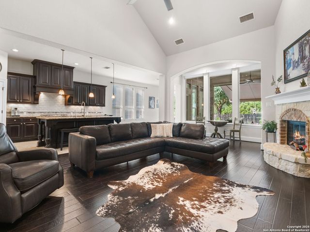 25715 Stormy Ridge, San Antonio, TX 78255