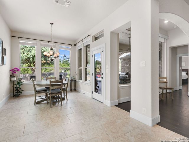 25715 Stormy Ridge, San Antonio, TX 78255